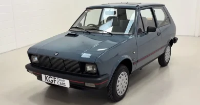 (VIDEO) Yugo prešao manje od 27.000 km, prodaje se za 10.000 evra